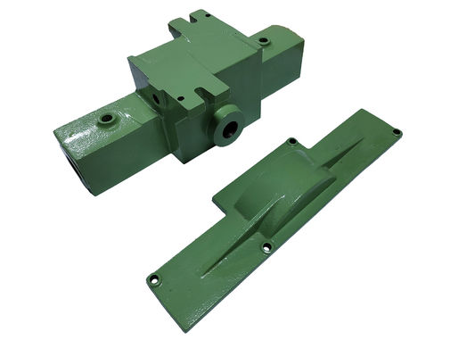 ASTM A536 65-45-12 주사기 금속 부품 파우더 코트 및 정밀 가공 하우징 두 개의 헤드 펌프
